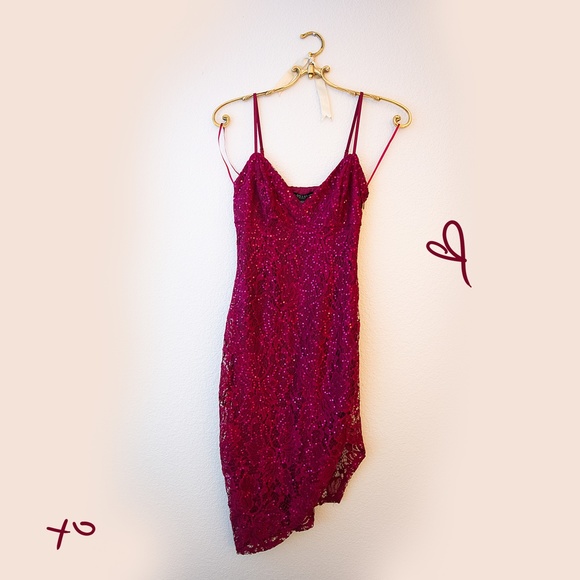GUESS - Pema Sequin Dress - Love Bite Berry Color - BRAND NEW - Never Worn - Picture 3 of 11